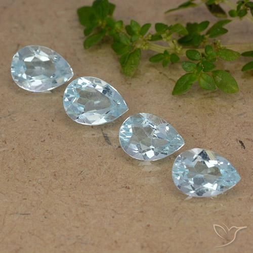 3.18ctw Natural Azul Cielo Topacio, En forma de pera, VVS-VS
