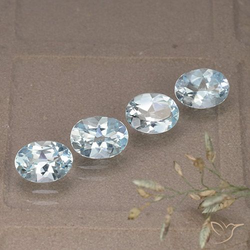 3.59ctw Natural Azul Cielo Topacio, Ovalada, VVS-VS
