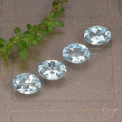 3.48ctw Natural Azul Cielo Topacio, Ovalada, VVS-VS
