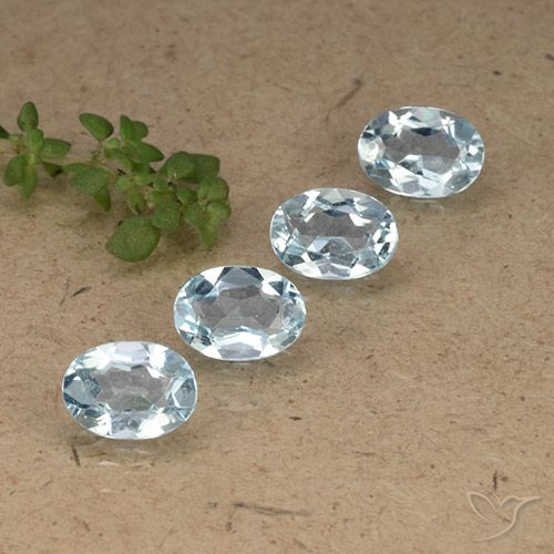 3.98ctw Natural Azul Cielo Topacio, Ovalada, VVS-VS