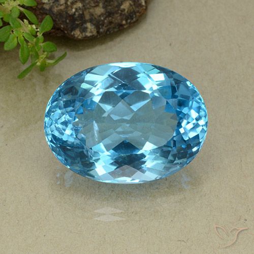 37.42ct Natural Azul Suizo Topacio, Ovalada, VVS-VS