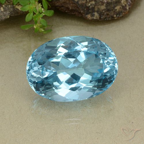 43.06ct Natural Azul Suizo Topacio, Ovalada, VVS-VS