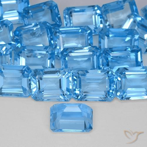 Topacio Azul Suizo natural de 3.01 ct, Corte Octágono / Esmeralda, VVS-VS