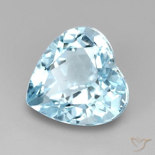 Topacio Azul Cielo natural de 4.28 ct, Corazón, VVS-VS
