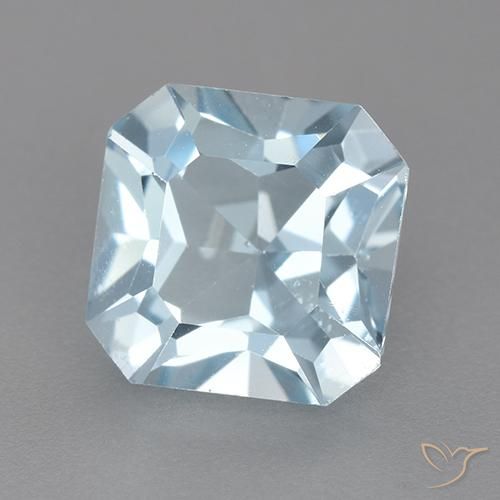 Topacio Azul Cielo natural de 2.93 ct, Corte Octágono / Esmeralda, VVS-VS