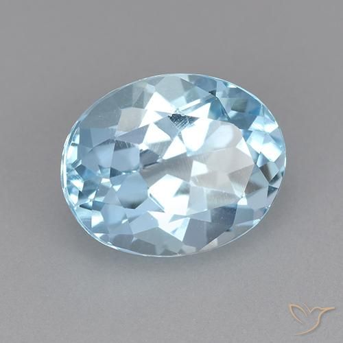 Topacio Azul Cielo natural de 3.44 ct, Ovalada, VVS-VS