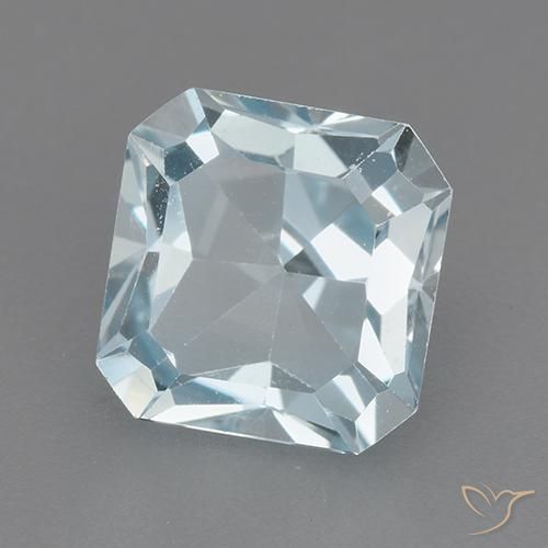 Topacio Azul Cielo natural de 3.02 ct, Corte Octágono / Esmeralda, VVS