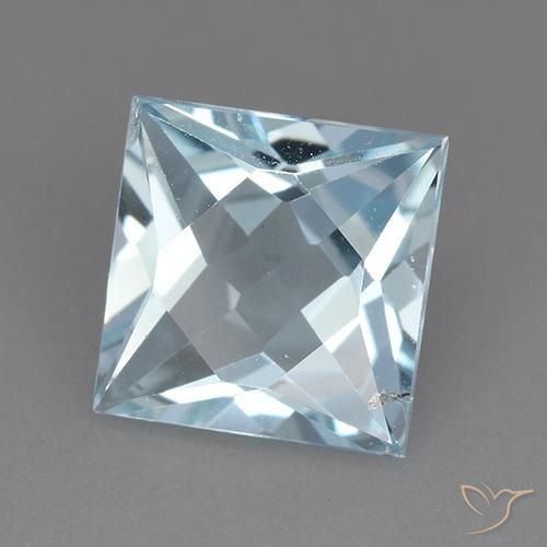Topacio Azul Cielo natural de 2.76 ct, Cuadrado, VVS-VS