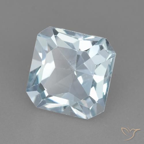 Topacio Azul Cielo natural de 3.10 ct, Corte Octágono / Esmeralda, VVS