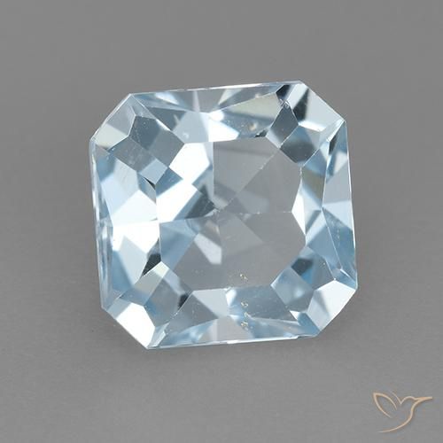 Topacio Azul Cielo natural de 3.09 ct, Corte Octágono / Esmeralda, VVS-VS