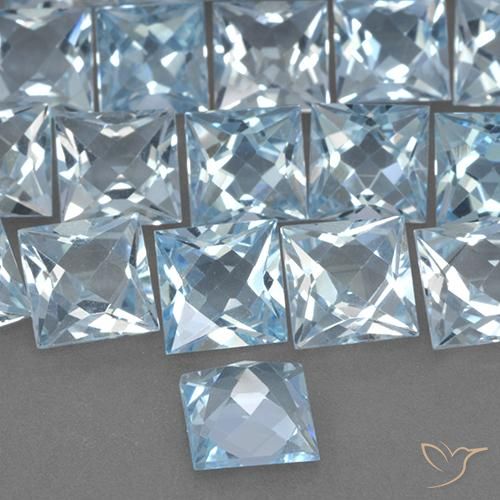 Topacio Azul Cielo natural de 2.08 ct, Cuadrado, VVS-VS