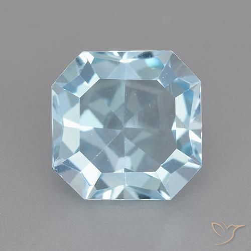 4.13ct Natural Azul Cielo Topacio, corte esmeralda, VVS