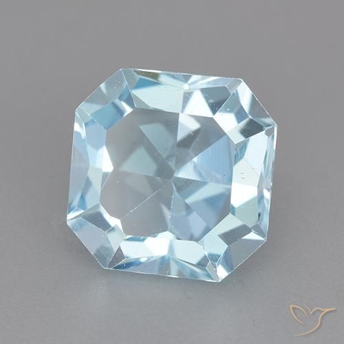 Topacio Azul Cielo natural de 4.13 ct, Corte Octágono / Esmeralda, VVS