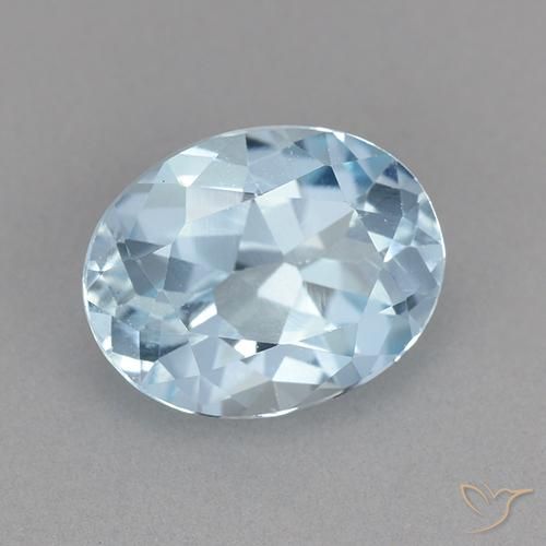 Topacio Azul Cielo natural de 2.32 ct, Ovalada, VVS-VS