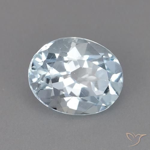 Topacio Azul Cielo natural de 2.40 ct, Ovalada, VVS-VS
