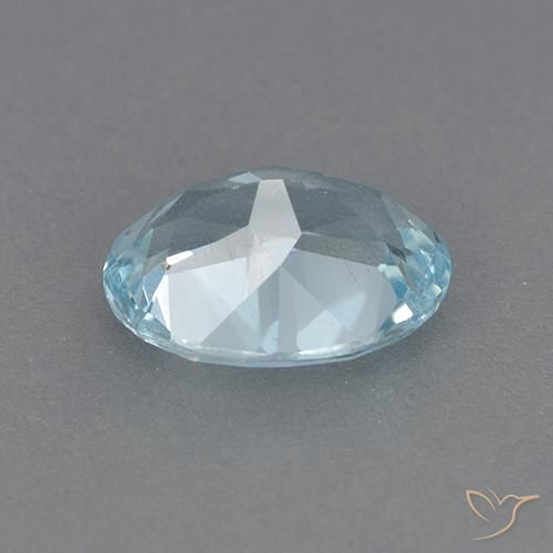 Topacio Azul Cielo natural de 2.11 ct, Corte Óvalo, VVS