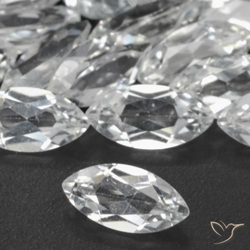 Topacio Blanco claro natural de 0.28 ct, Marquesa, VS