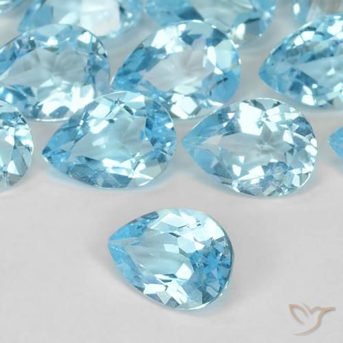 Topacio Azul Cielo natural de 0.82 ct, En forma de pera, VS