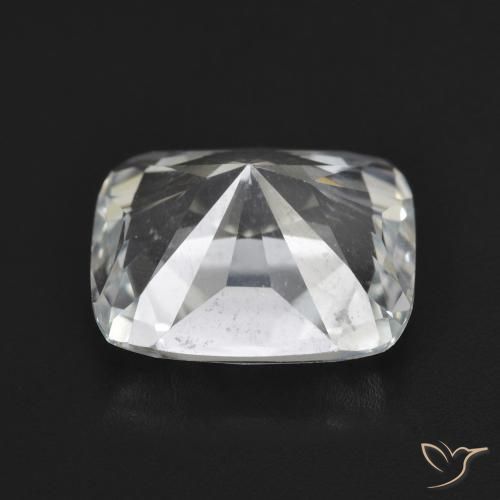 Topacio Blanco cálido natural de 6.43 ct, Forma Cojín, VVS