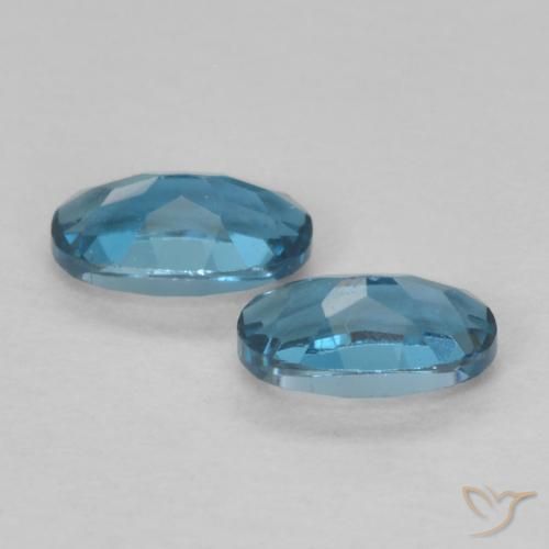Gemas de Topacio Azul Londres natural de 0.60 ct, Ovalada, VVS-VS