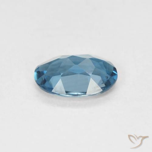 Topacio Azul Londres natural de 0.70 ct, Ovalada, VVS