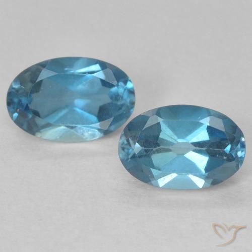 1.23ctw Natural Azul Londres Topacio, Ovalada, VVS-VS