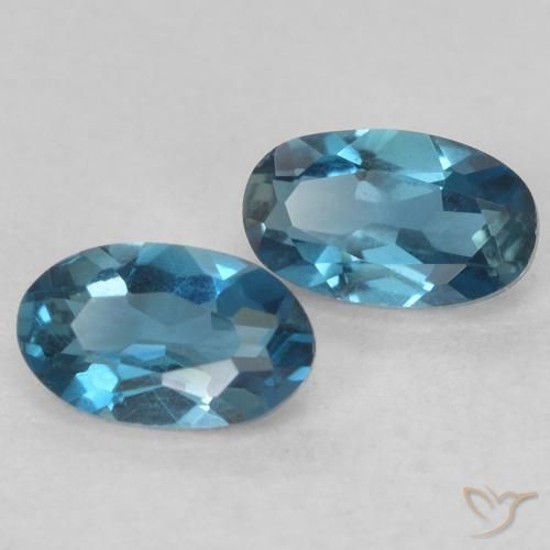 Gemas de Topacio Azul Londres natural de 0.63 ct, Ovalada, VVS