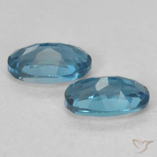 Gemas de Topacio Azul Londres natural de 0.63 ct, Ovalada, VVS
