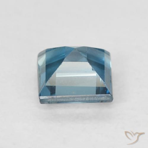 Topacio Azul Londres natural de 0.71 ct, Cuadrado, VVS-VS