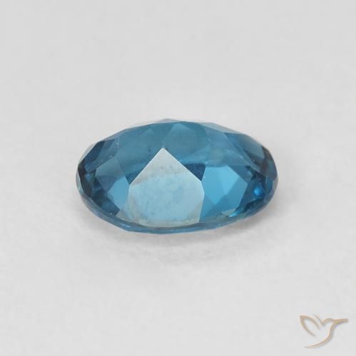 Topacio Azul Londres natural de 0.73 ct, Ovalada, VVS