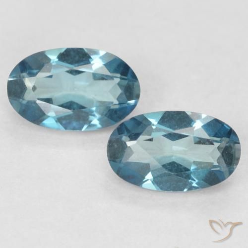 0.59ctw Natural Azul Londres Topacio, Ovalada, VVS-VS