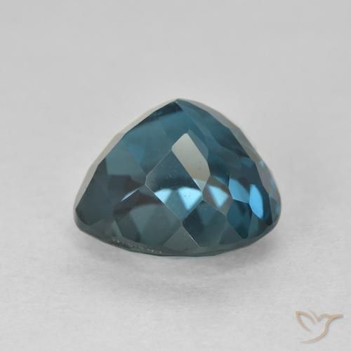 Topacio Azul Londres natural de 5.53 ct, Corazón, VVS