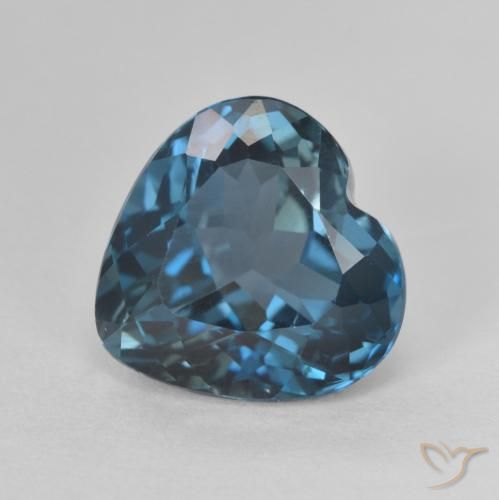 Topacio Azul Londres natural de 4.74 ct, Corazón, VVS-VS