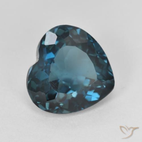 Topacio Azul Londres natural de 4.69 ct, Corazón, VVS