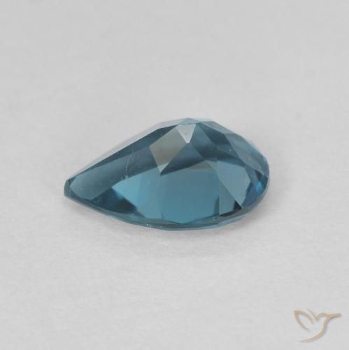 Topacio Azul Londres natural de 0.76 ct, En forma de pera, VVS-VS