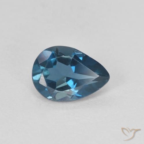 Topacio Azul Londres natural de 0.82 ct, En forma de pera, VVS