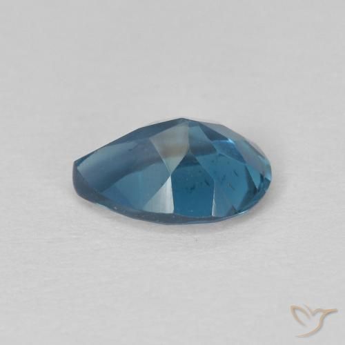 Topacio Azul Londres natural de 0.81 ct, En forma de pera, VS