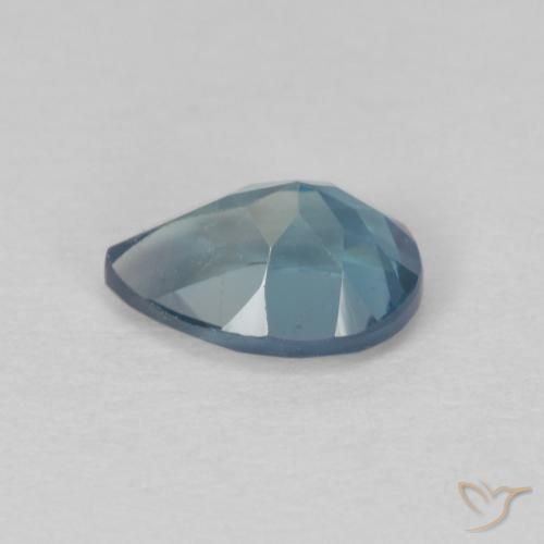 Topacio Azul Londres natural de 0.85 ct, En forma de pera, VS