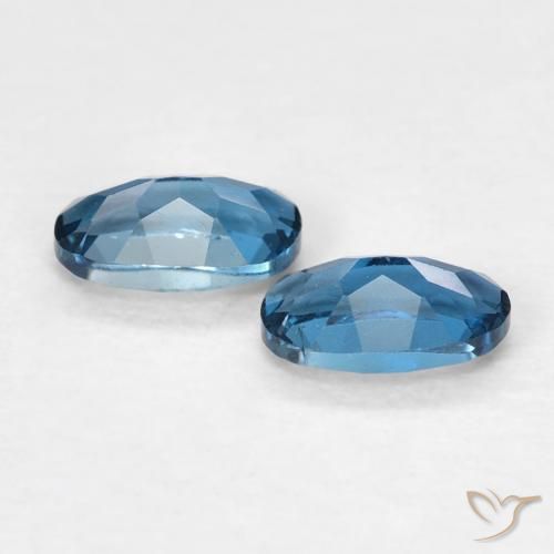 Gemas de Topacio Azul Londres natural de 0.59 ct, Ovalada, VVS