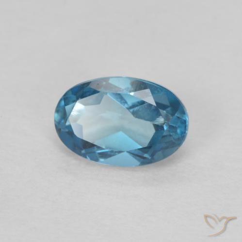Topacio Azul Londres natural de 0.64 ct, Ovalada, VVS