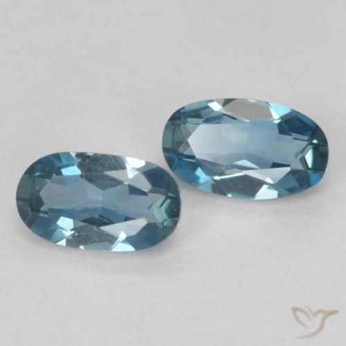 Gemas de Topacio Azul Londres natural de 0.57 ct, Ovalada, VVS-VS