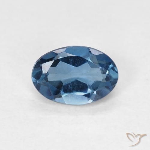 0.62ct Natural Azul Londres Topacio, Ovalada, VVS-VS
