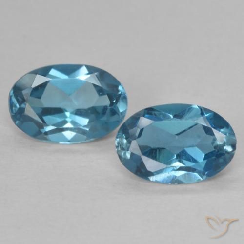0.99ctw Natural Azul Londres Topacio, Ovalada, VVS-VS