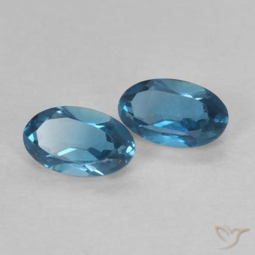 Gemas de Topacio Azul Londres natural de 0.72 ct, Ovalada, VVS