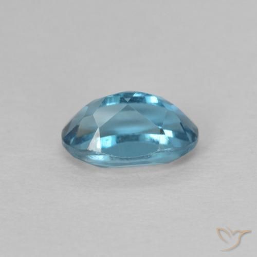 Topacio Azul Londres natural de 0.64 ct, Ovalada, VVS