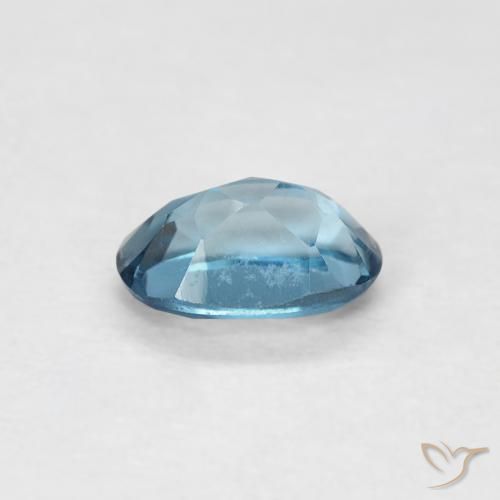 Topacio Azul Londres natural de 0.57 ct, Ovalada, VVS
