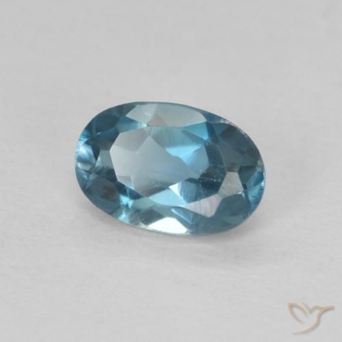 Topacio Azul Londres natural de 0.63 ct, Ovalada, VVS