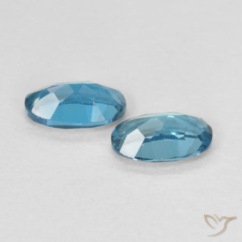 Gemas de Topacio Azul Londres natural de 0.53 ct, Ovalada, VVS-VS