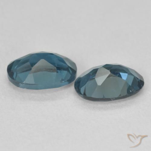 Gemas de Topacio Azul Londres natural de 1.95 ct, Ovalada, VS