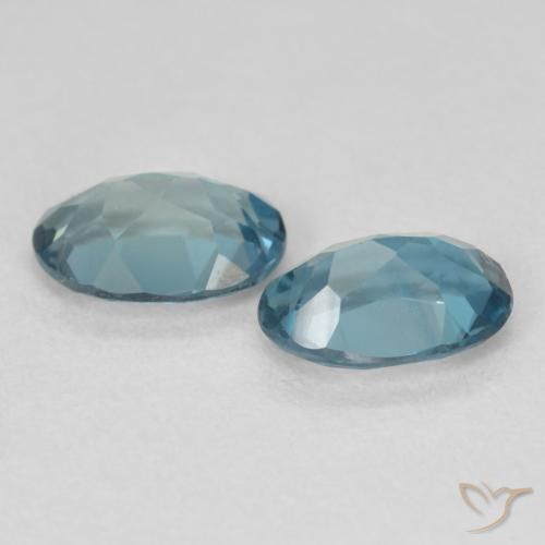 Gemas de Topacio Azul Londres natural de 1.83 ct, Ovalada, VS